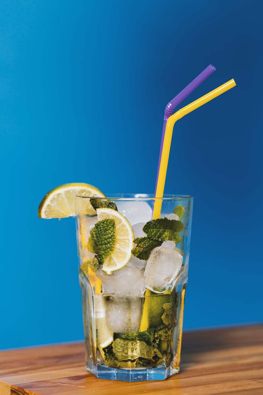 Cool Off Recipe: Refreshing Lime Mint Drink for Warm Weather
